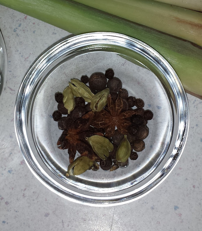 Cardamon Star Anise